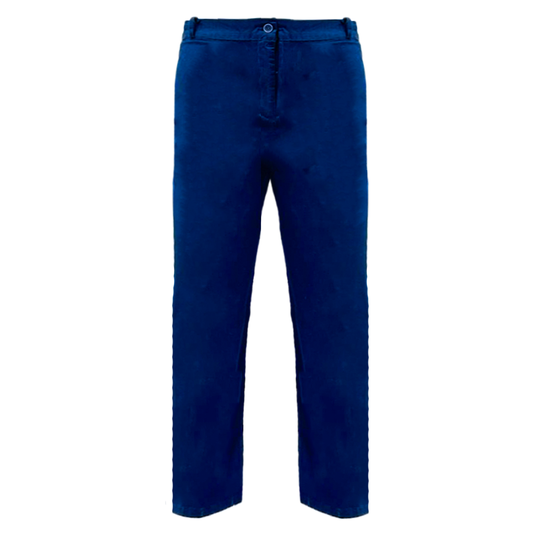 gabardine pants with an elastic waist for extra comfort